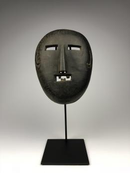 Шаманская маска народа Магар