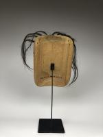Антропозооморфная полихромная маска (современная работа) в стиле индейцев хайда северо-западного побережья Америки_3