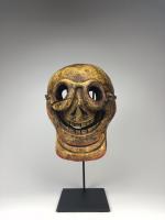 Маска Читипати («Владыка кладбищ») или бардо (Bar do) в виде человеческого черепа. Народность Кхас_0