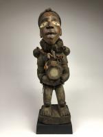 Статуя-фетиш нкиси народа Йомбе_1
