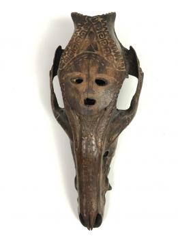 Церемониальный череп народа Атони