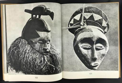 Альбом «Искусство тропической Африки в собраниях СССР»