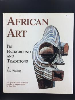 Книга «African Art: Its Background & Traditions»