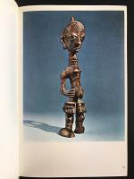 Книга «The art of Central Africa/Tribal masks and sculptures»_4