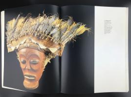 Книга «Schwarzafrika/Masken. Skulpturen. Schmuckstücke»_13
